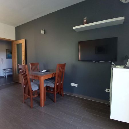 Villa Luce Apartment House كارلوباغ المظهر الخارجي الصورة