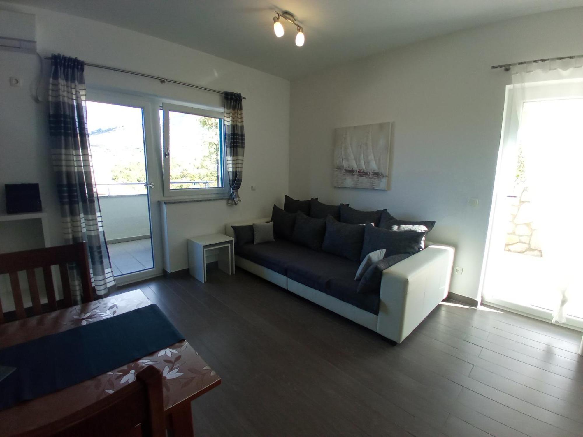 Villa Luce Apartment House كارلوباغ المظهر الخارجي الصورة