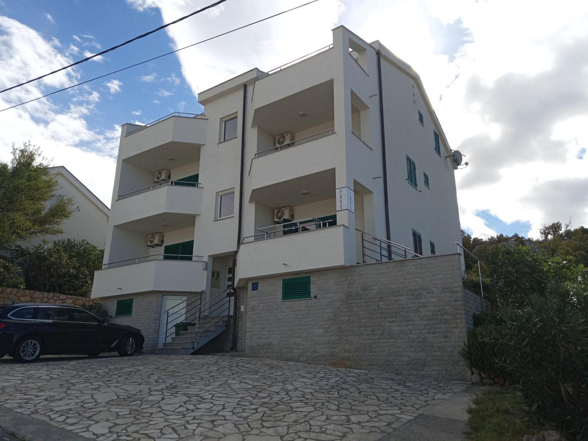 Villa Luce Apartment House كارلوباغ المظهر الخارجي الصورة