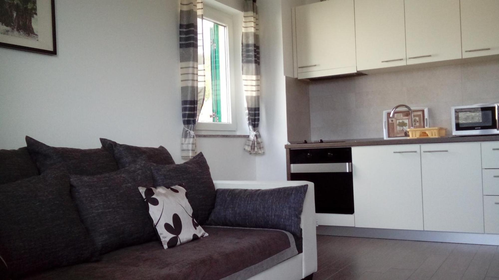 Villa Luce Apartment House كارلوباغ المظهر الخارجي الصورة